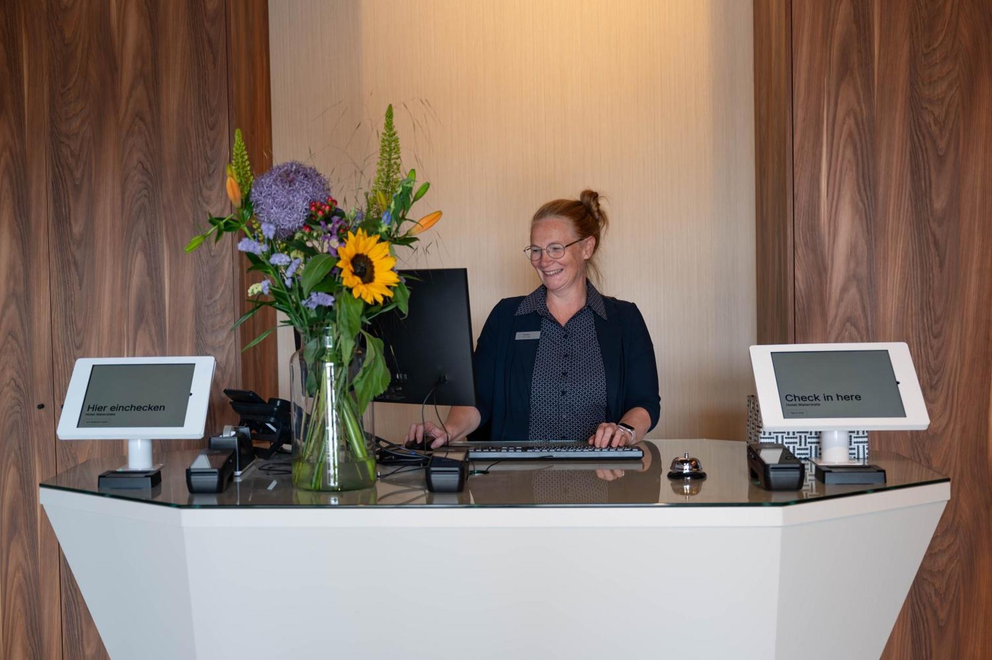 Hotel Waterstate Goes Eksteriør billede
